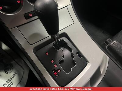 2011 Mazda Mazda3 i Touring   - Photo 14 - Oshkosh, WI 54901