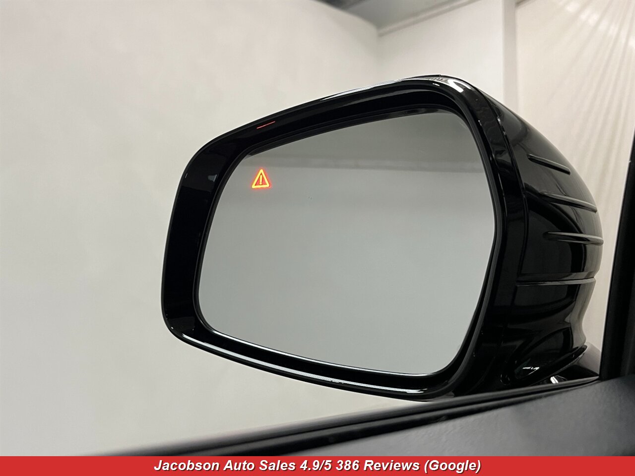 2024 Kia Sorento X-Line SX AWD - Photo 2 - Oshkosh, WI 54901