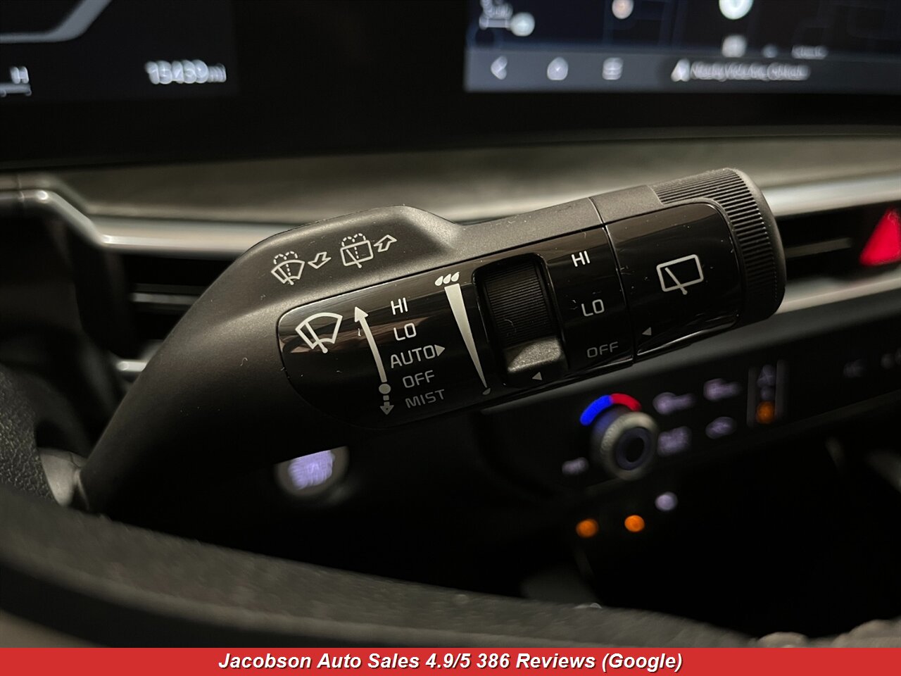 2024 Kia Sorento X-Line SX AWD - Photo 6 - Oshkosh, WI 54901