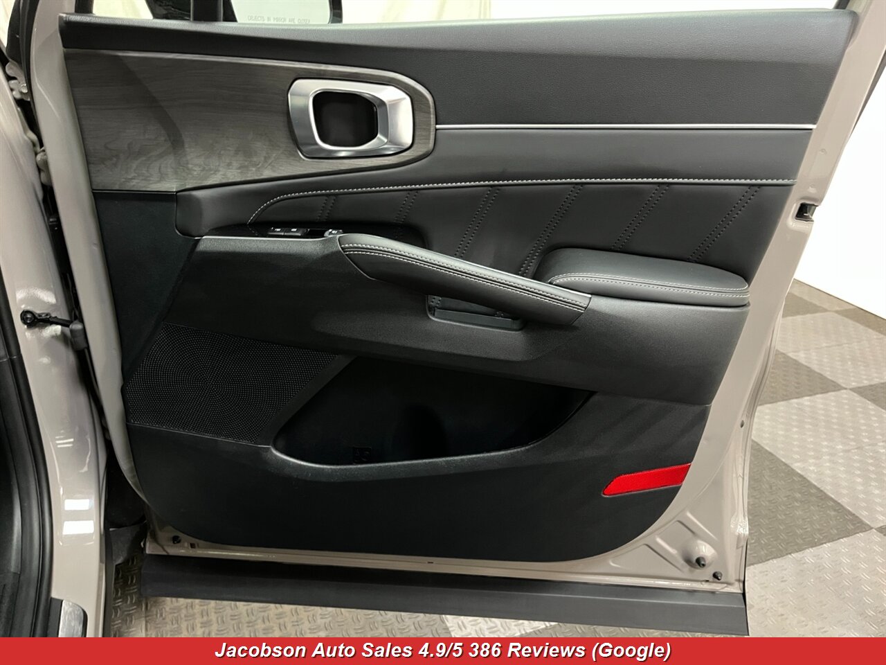 2024 Kia Sorento X-Line SX AWD - Photo 62 - Oshkosh, WI 54901