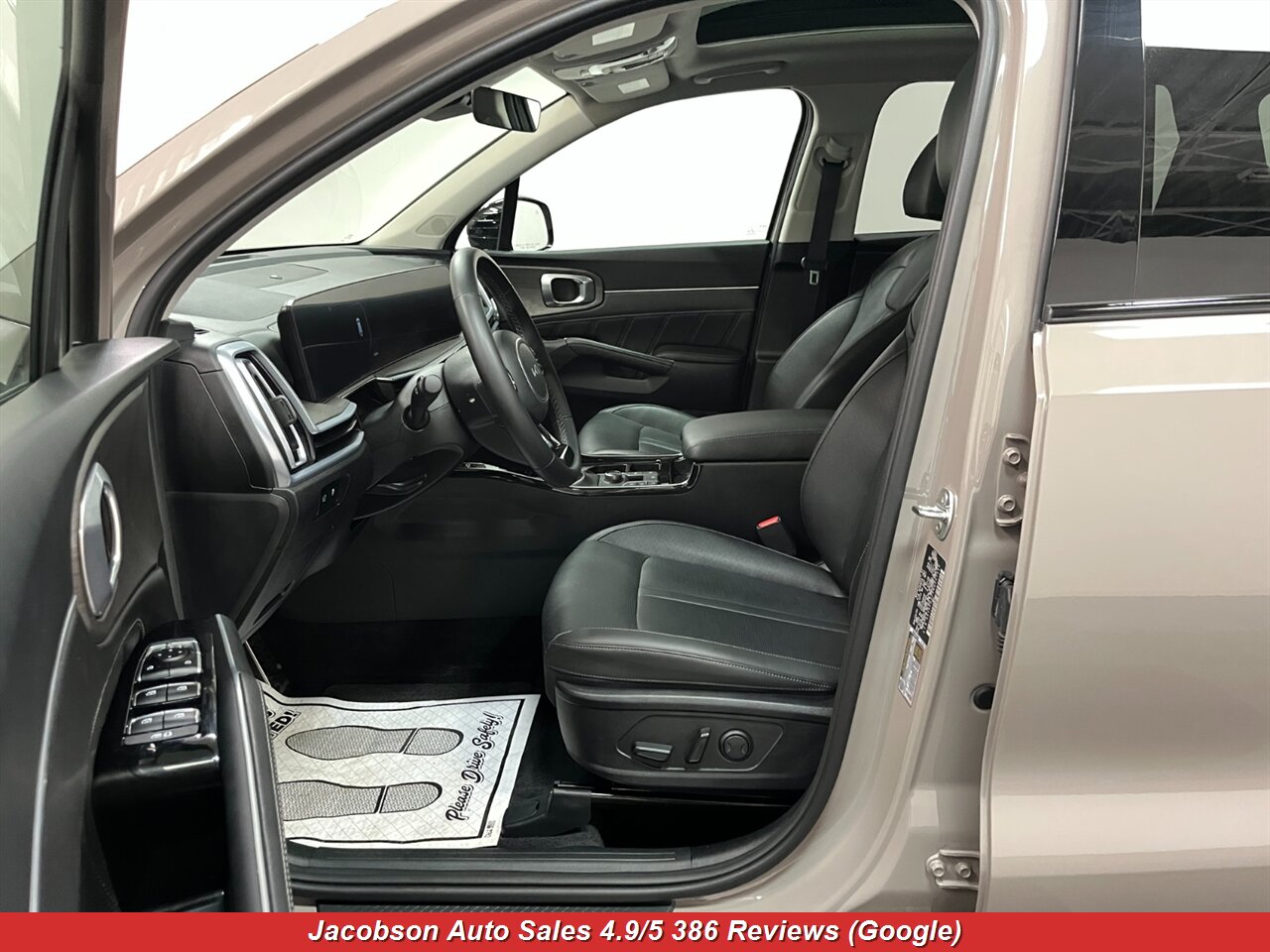 2024 Kia Sorento X-Line SX AWD - Photo 35 - Oshkosh, WI 54901
