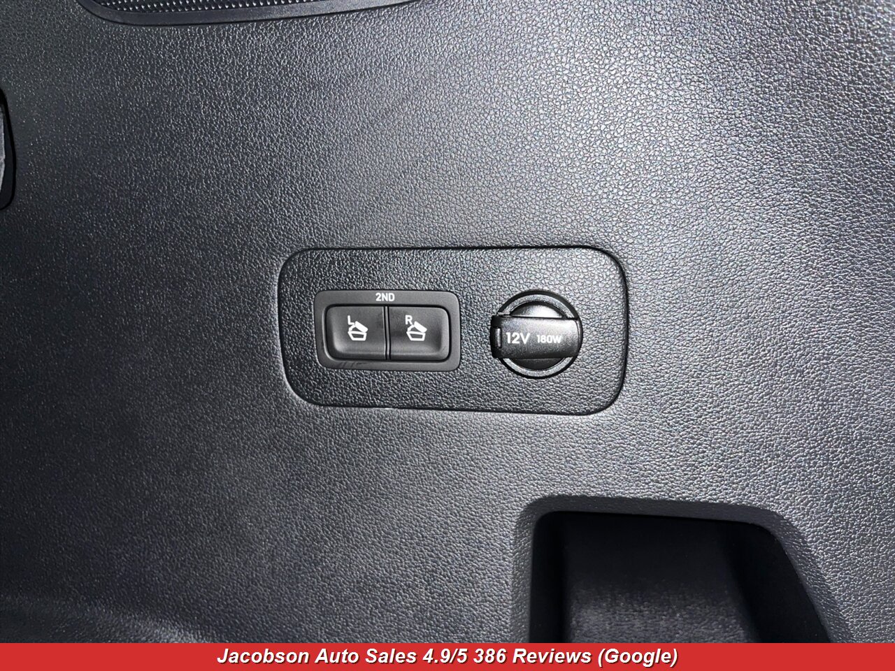 2023 Hyundai SANTA FE Limited AWD - Photo 56 - Oshkosh, WI 54901