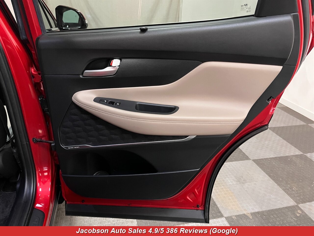 2023 Hyundai SANTA FE Limited AWD - Photo 43 - Oshkosh, WI 54901