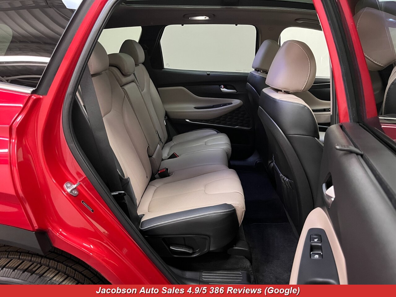 2023 Hyundai SANTA FE Limited AWD - Photo 45 - Oshkosh, WI 54901