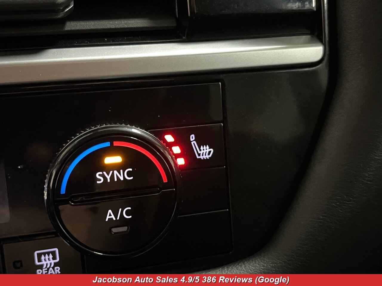 2024 Nissan Pathfinder SV AWD - Photo 23 - Oshkosh, WI 54901