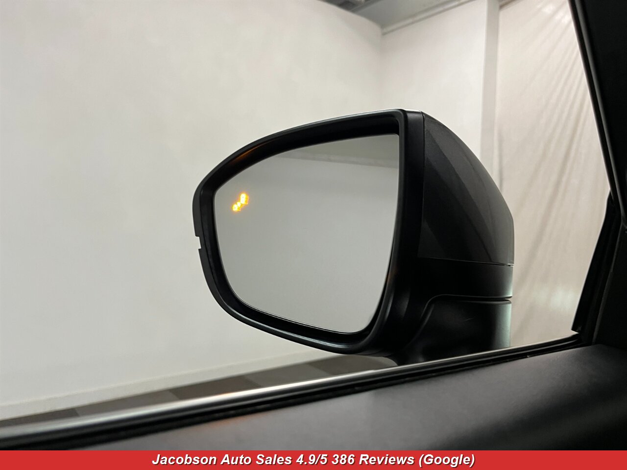 2024 Nissan Pathfinder SV AWD - Photo 31 - Oshkosh, WI 54901