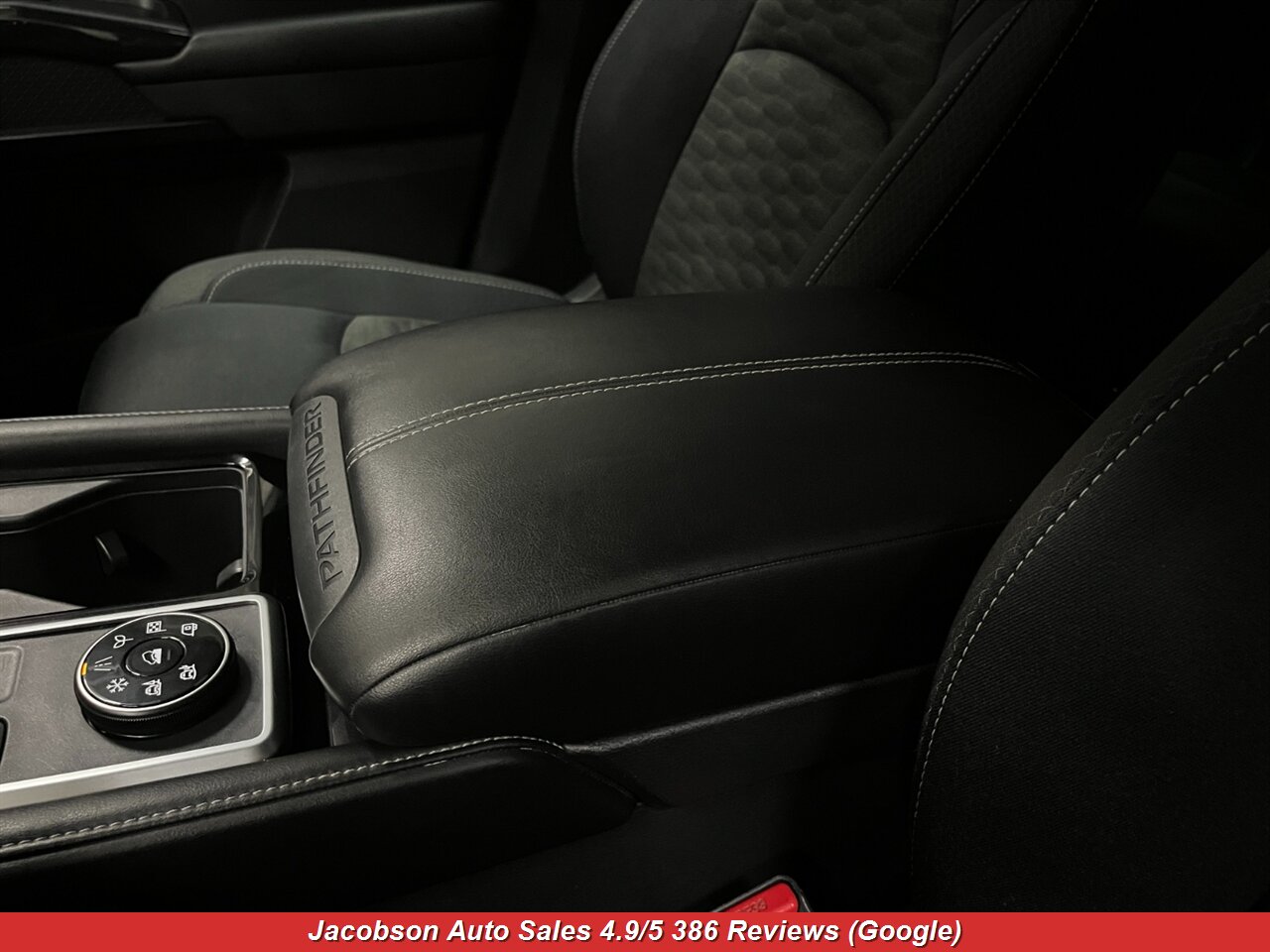 2024 Nissan Pathfinder SV AWD - Photo 27 - Oshkosh, WI 54901