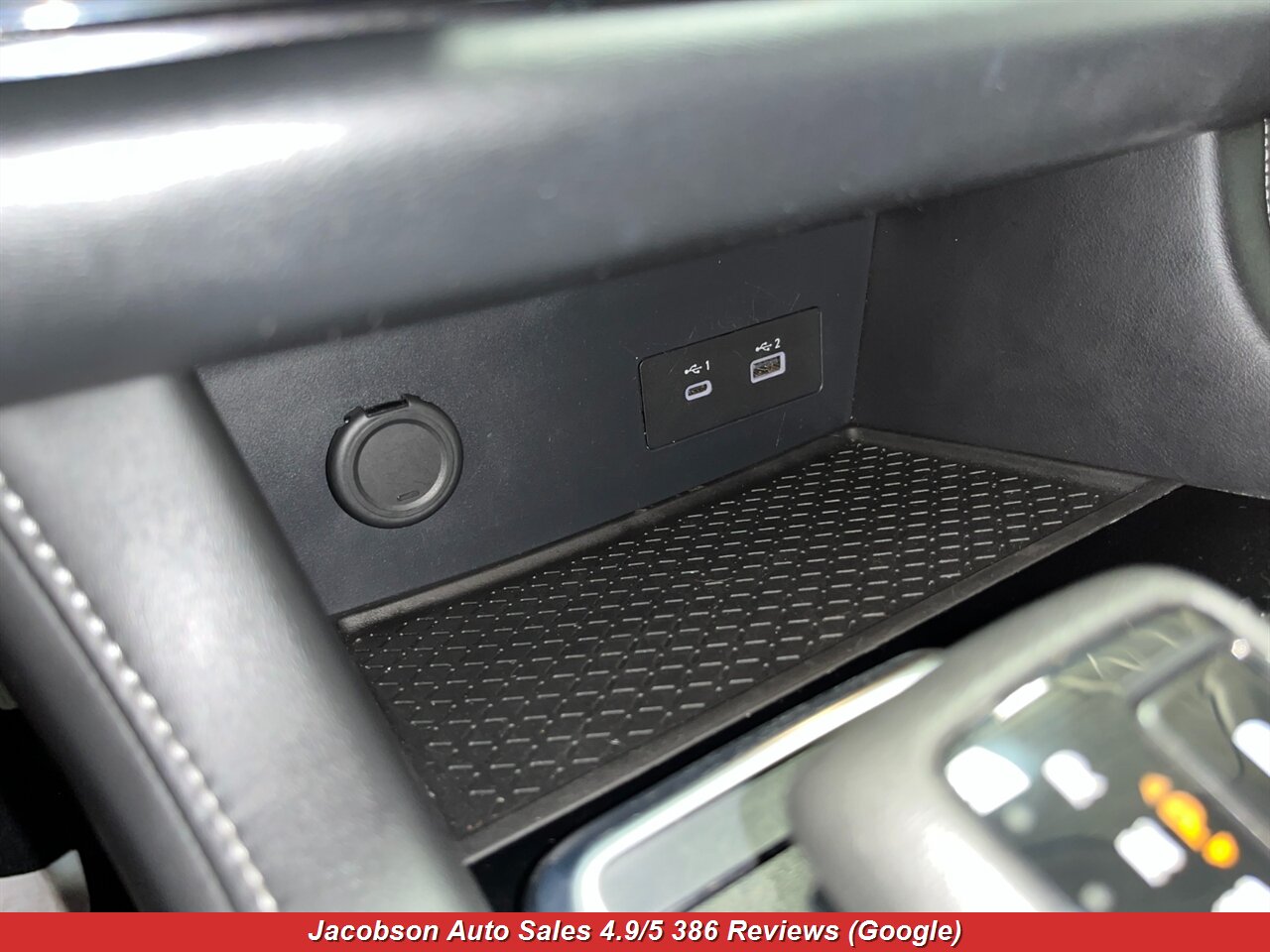 2024 Nissan Pathfinder SV AWD - Photo 24 - Oshkosh, WI 54901