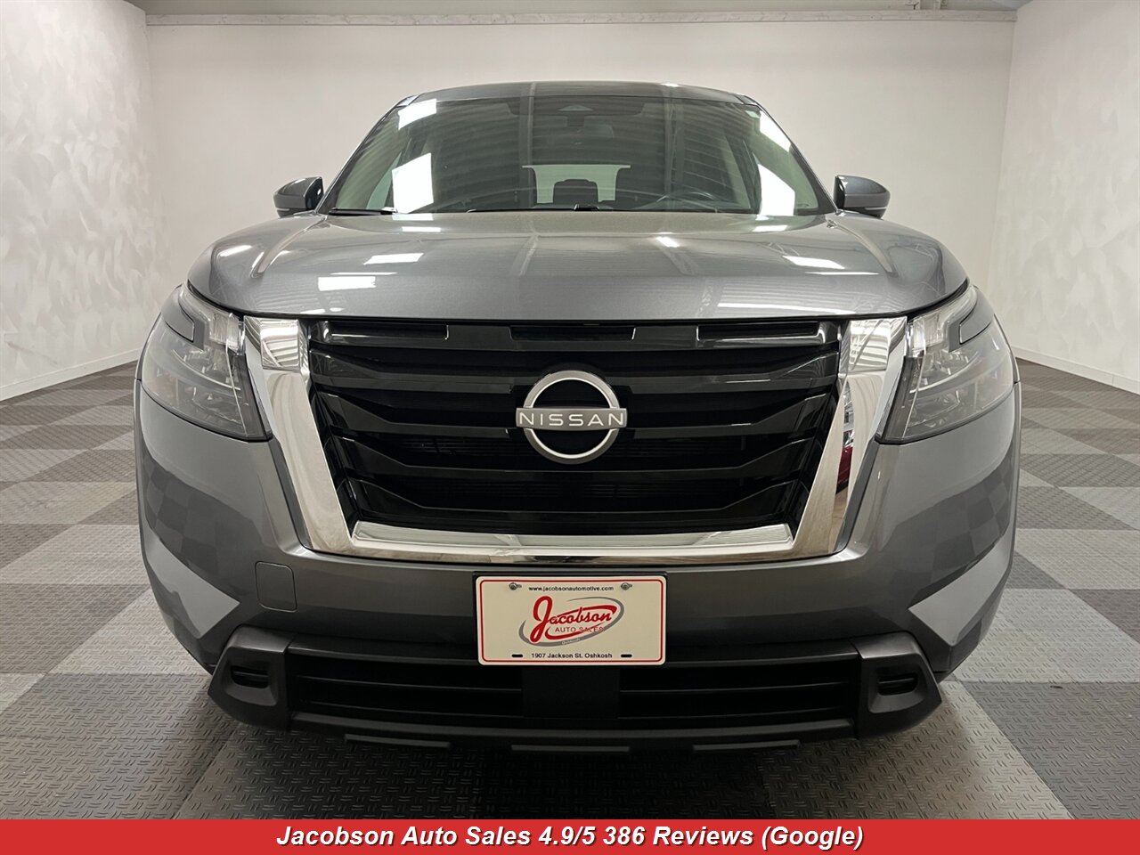 2024 Nissan Pathfinder SV AWD - Photo 2 - Oshkosh, WI 54901