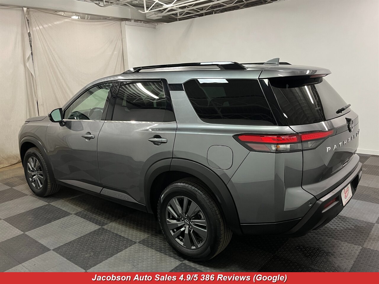 2024 Nissan Pathfinder SV AWD - Photo 56 - Oshkosh, WI 54901