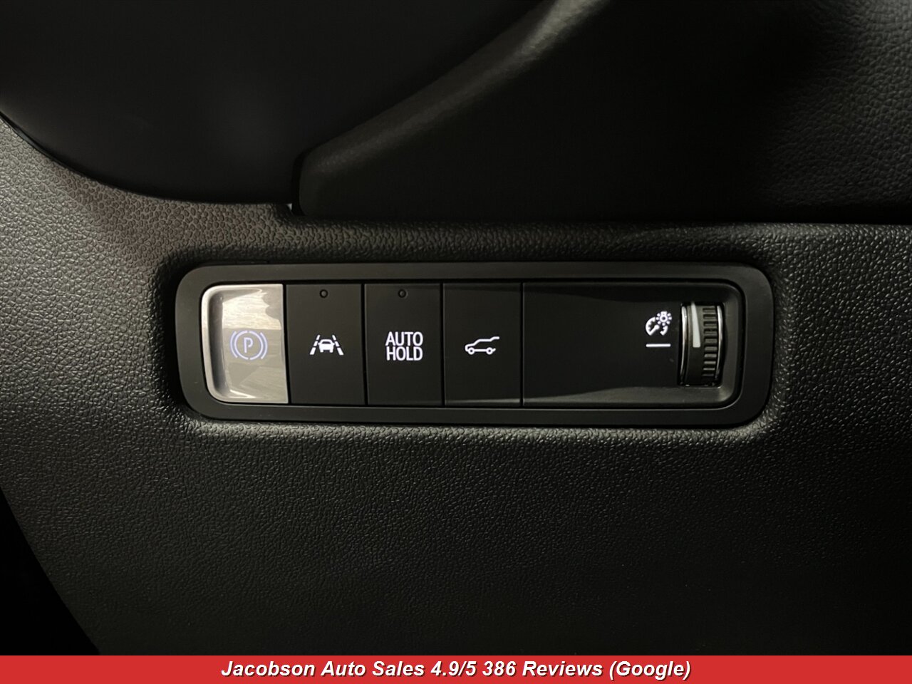 2024 Chevrolet Equinox EV 2LT AWD - Photo 4 - Oshkosh, WI 54901