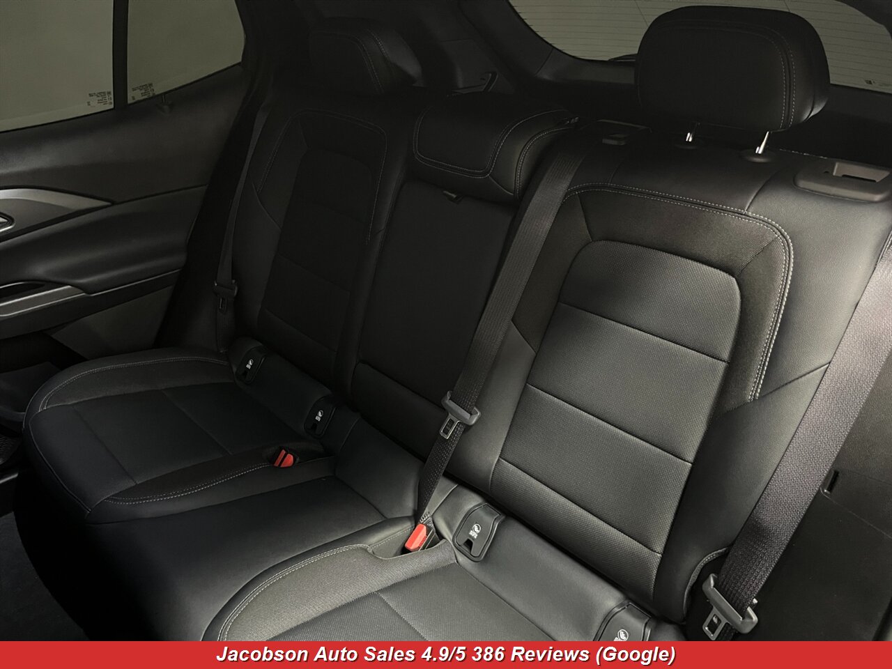 2024 Chevrolet Equinox EV 2LT AWD - Photo 38 - Oshkosh, WI 54901