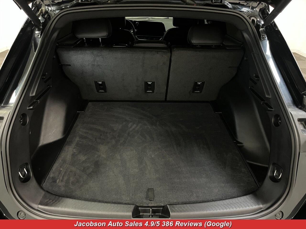 2024 Chevrolet Equinox EV 2LT AWD - Photo 45 - Oshkosh, WI 54901