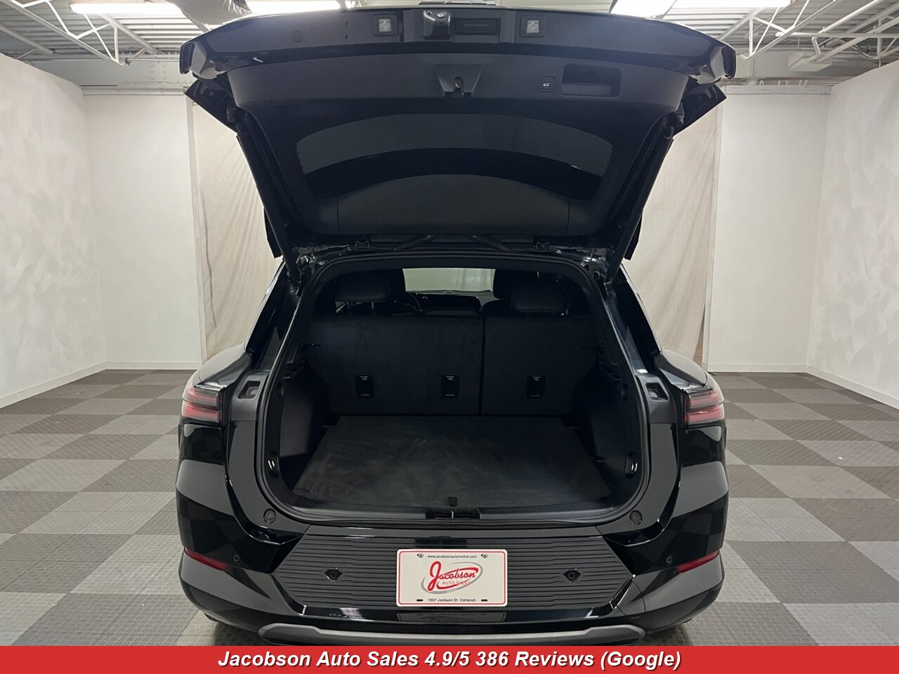 2024 Chevrolet Equinox EV 2LT AWD - Photo 43 - Oshkosh, WI 54901