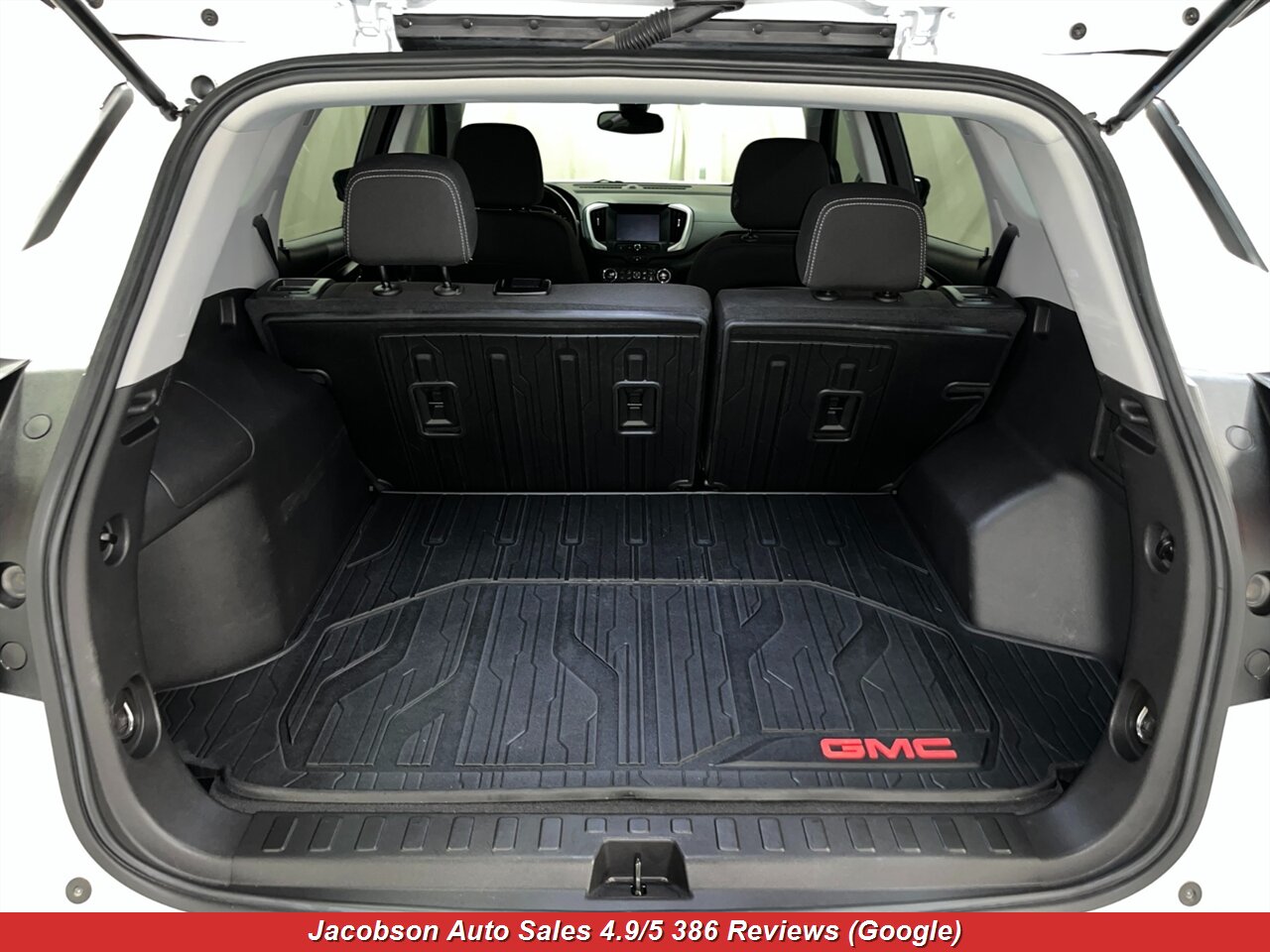 2024 GMC Terrain SLE - Photo 50 - Oshkosh, WI 54901