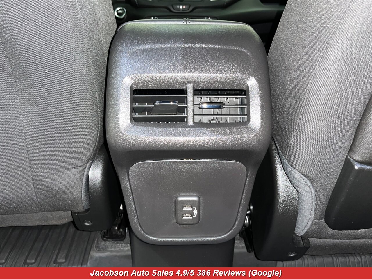 2024 GMC Terrain SLE - Photo 37 - Oshkosh, WI 54901