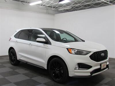 2021 Ford Edge ST-Line AWD   - Photo 4 - Oshkosh, WI 54901