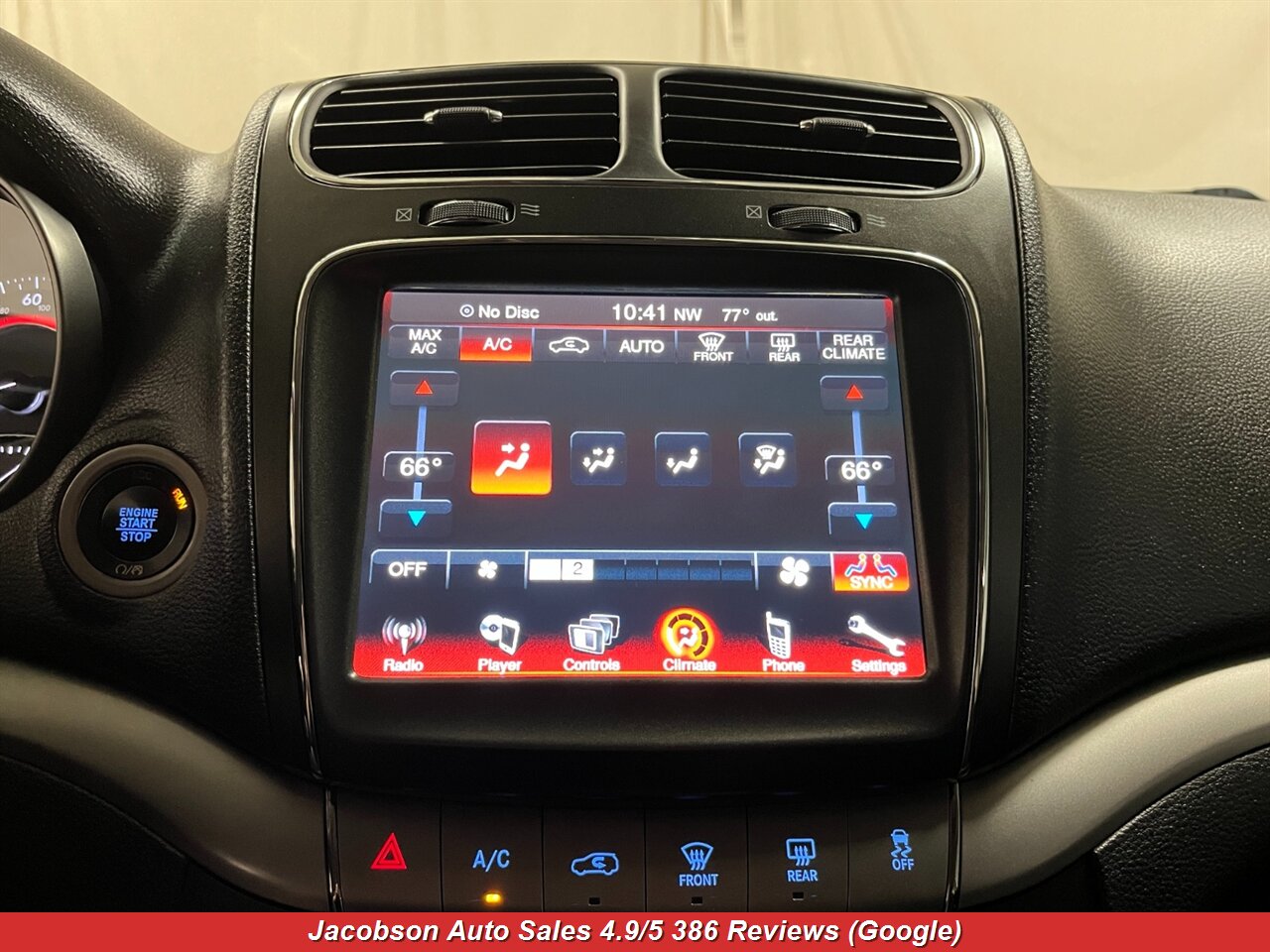 2018 Dodge Journey Crossroad AWD - Photo 11 - Oshkosh, WI 54901