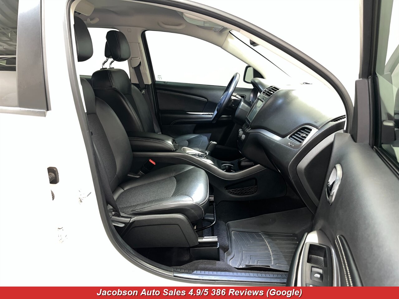 2018 Dodge Journey Crossroad AWD - Photo 47 - Oshkosh, WI 54901