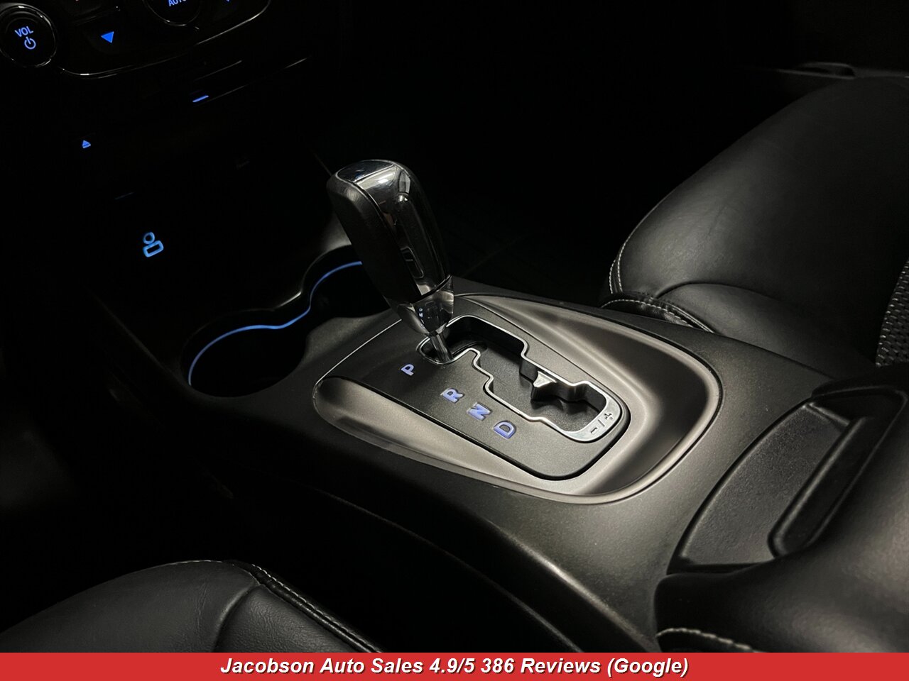 2018 Dodge Journey Crossroad AWD - Photo 14 - Oshkosh, WI 54901