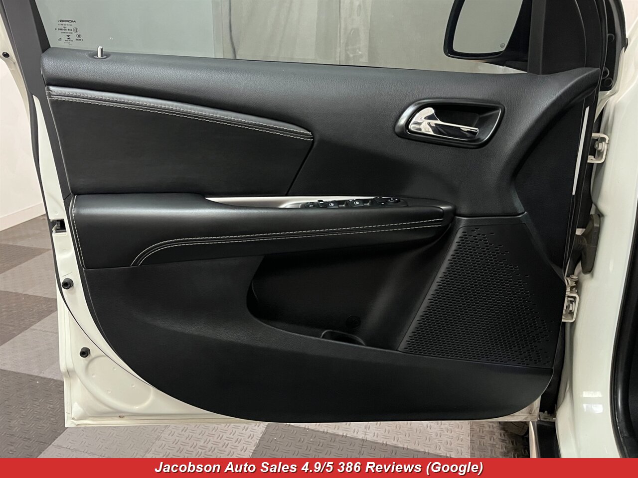 2018 Dodge Journey Crossroad AWD - Photo 22 - Oshkosh, WI 54901