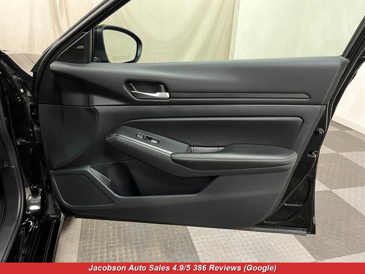 2024 Nissan Altima 2.5 SV AWD - Photo 42 - Oshkosh, WI 54901