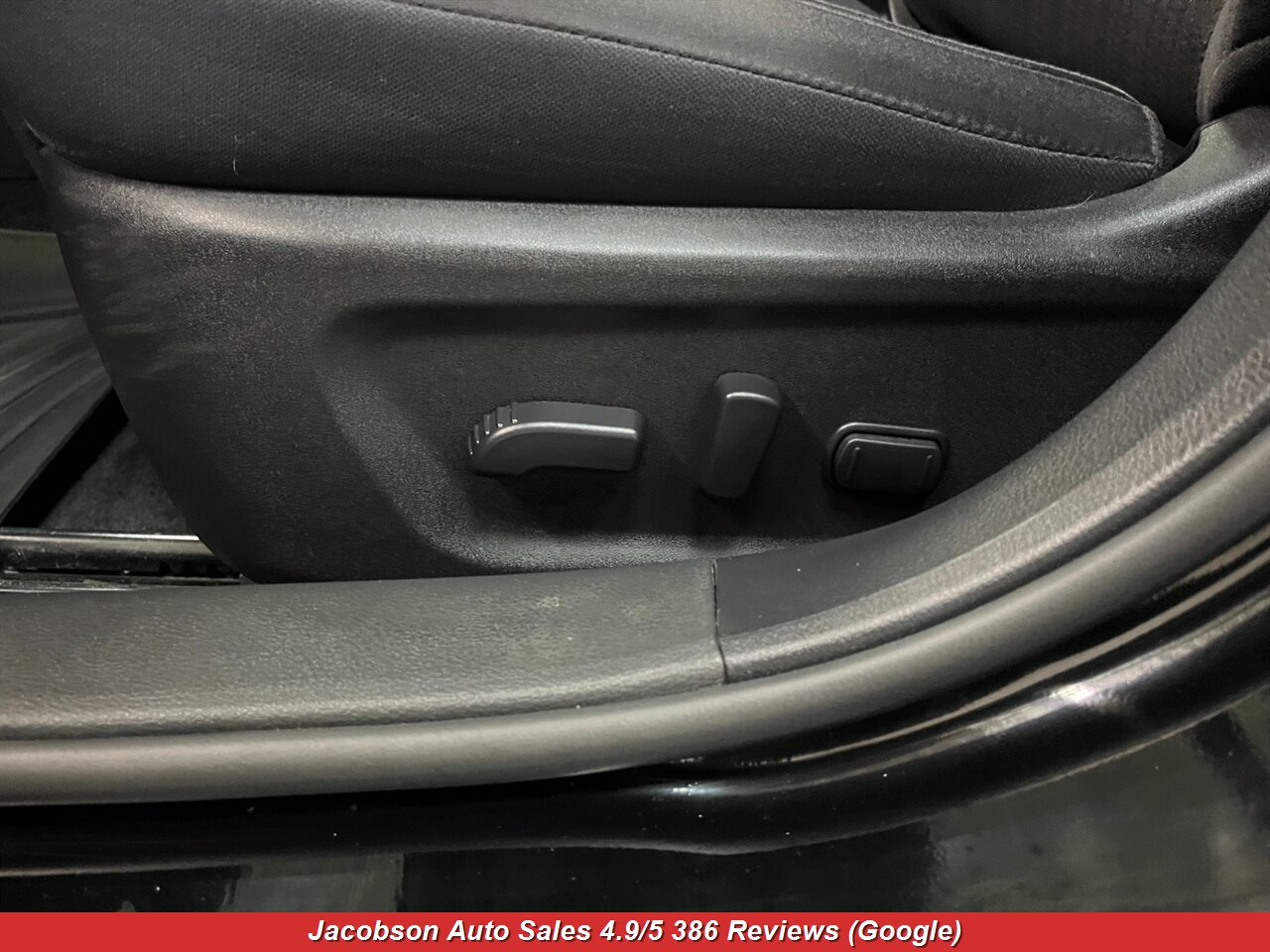 2024 Nissan Altima 2.5 SV AWD - Photo 34 - Oshkosh, WI 54901