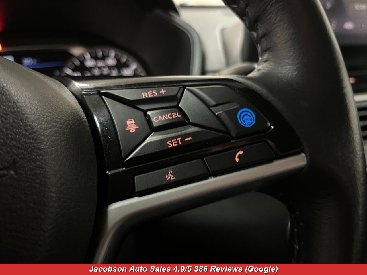 2024 Nissan Altima 2.5 SV AWD - Photo 13 - Oshkosh, WI 54901