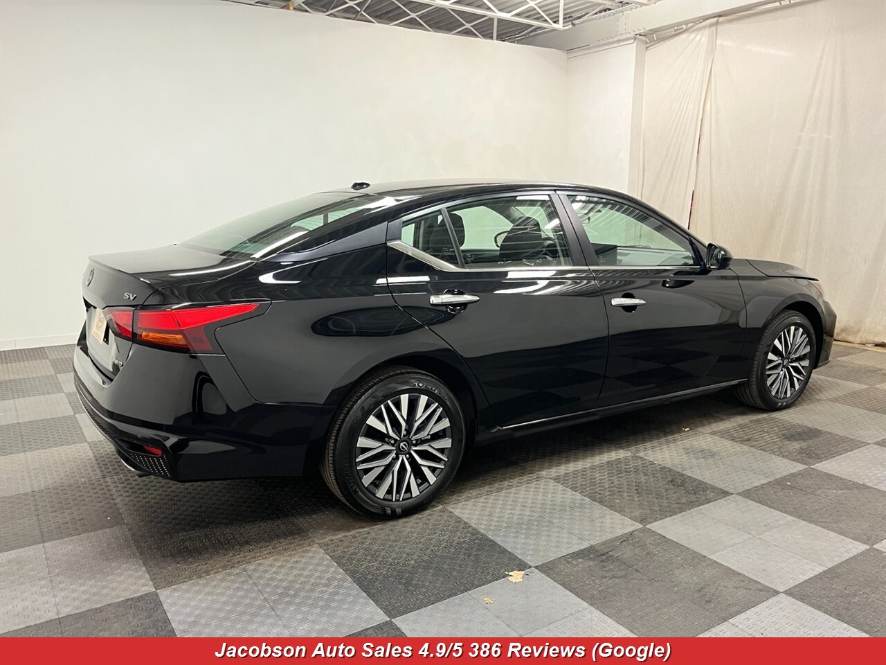 2024 Nissan Altima 2.5 SV AWD - Photo 47 - Oshkosh, WI 54901