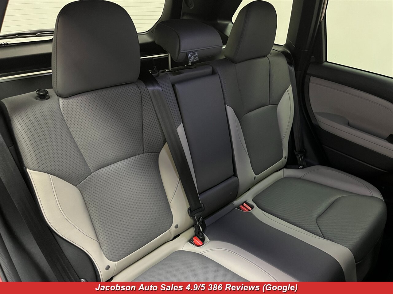 2025 Subaru Forester Limited AWD - Photo 41 - Oshkosh, WI 54901