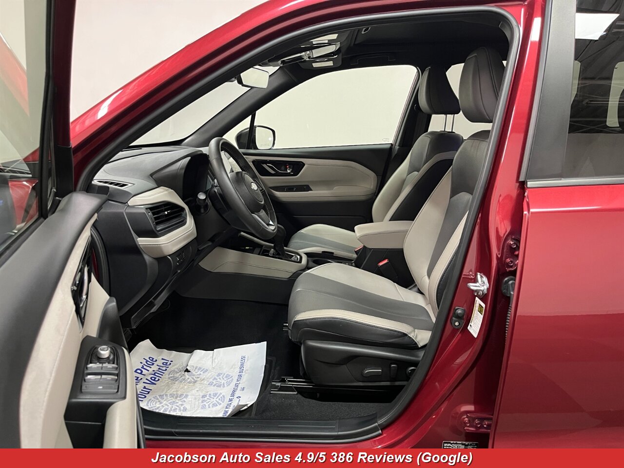 2025 Subaru Forester Limited AWD - Photo 33 - Oshkosh, WI 54901