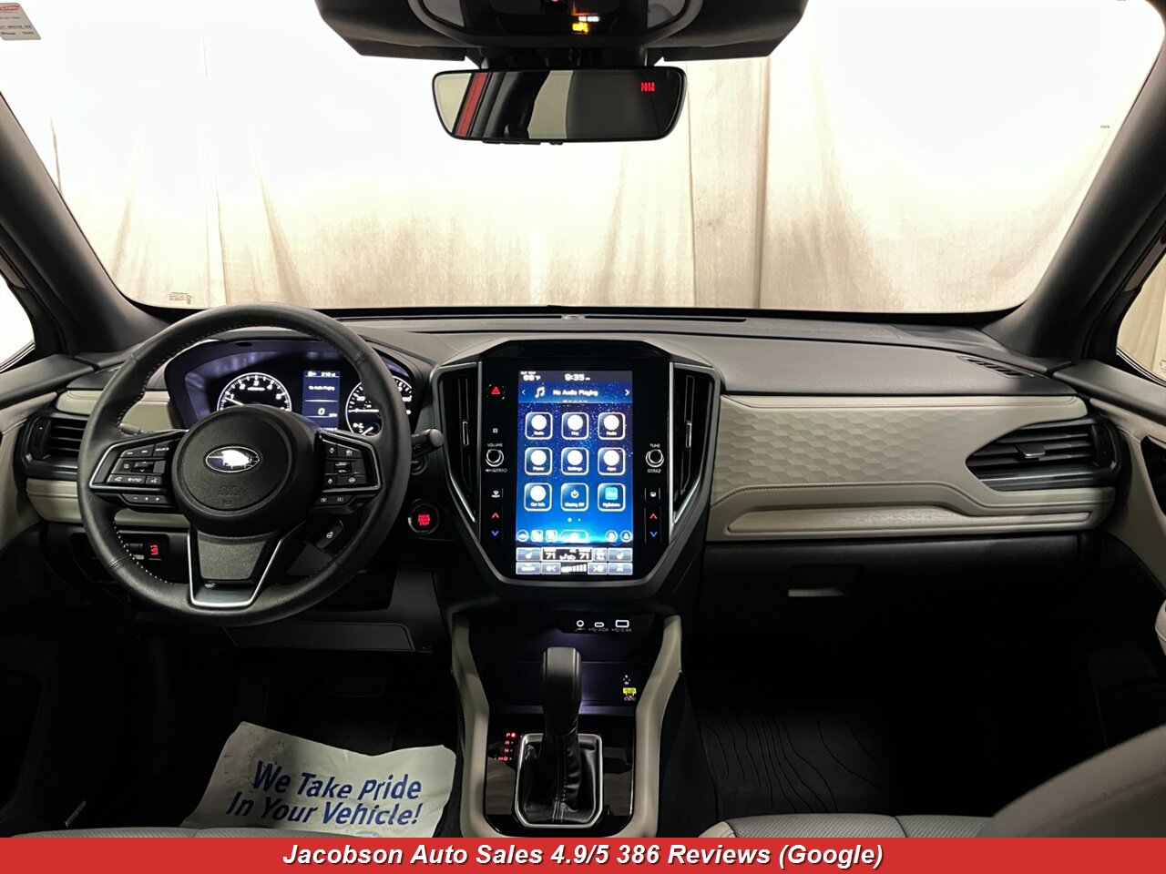 2025 Subaru Forester Limited AWD - Photo 17 - Oshkosh, WI 54901