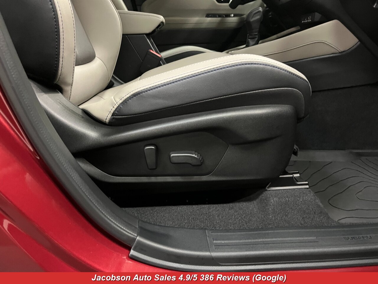 2025 Subaru Forester Limited AWD - Photo 47 - Oshkosh, WI 54901