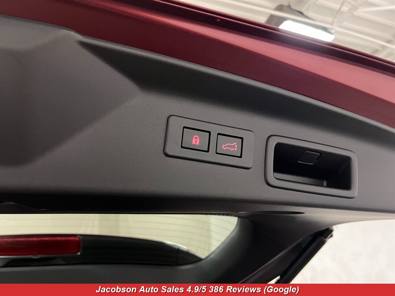 2025 Subaru Forester Limited AWD - Photo 55 - Oshkosh, WI 54901