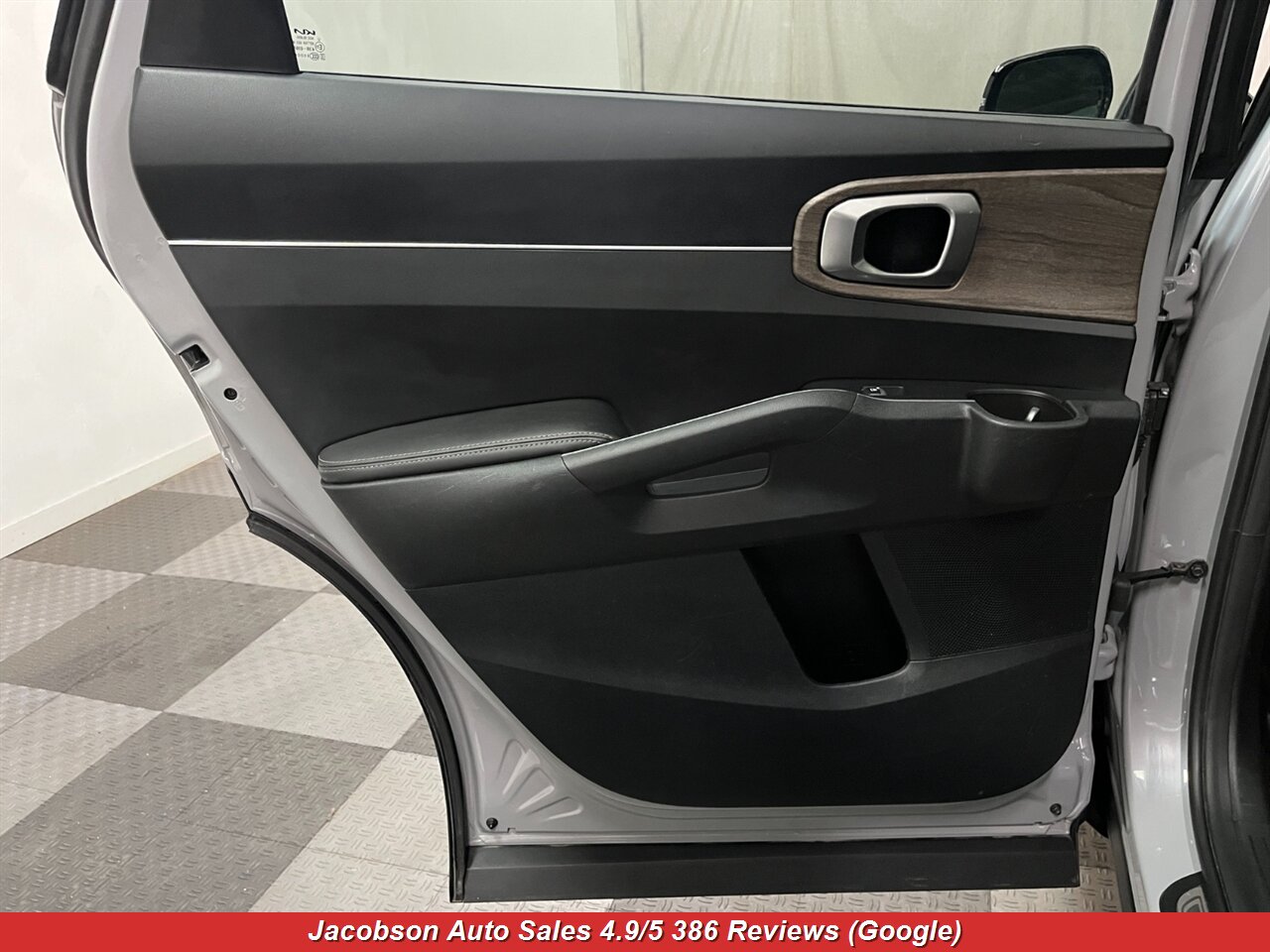 2023 Kia Sorento X-Line EX AWD - Photo 32 - Oshkosh, WI 54901