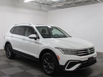 2022 Volkswagen Tiguan SE 4Motion   - Photo 3 - Oshkosh, WI 54901