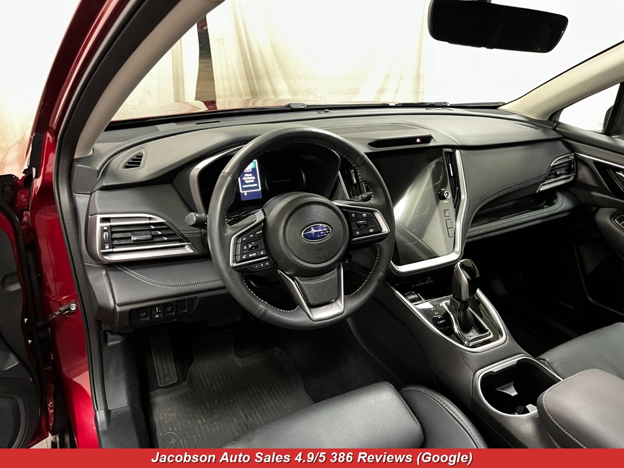 2025 Subaru Outback Limited AWD - Photo 5 - Oshkosh, WI 54901