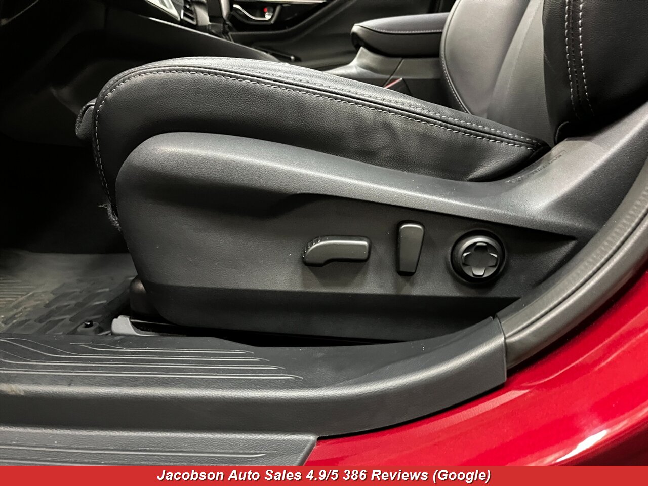 2025 Subaru Outback Limited AWD - Photo 38 - Oshkosh, WI 54901