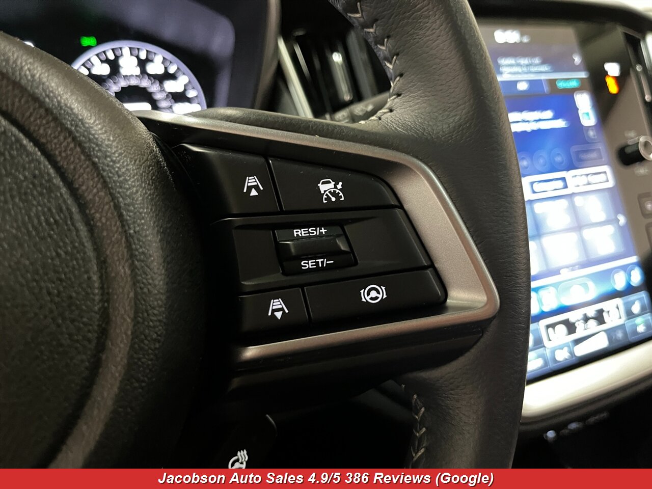 2025 Subaru Outback Limited AWD - Photo 13 - Oshkosh, WI 54901