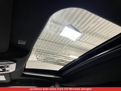 2022 Toyota Highlander XSE AWD   - Photo 26 - Oshkosh, WI 54901
