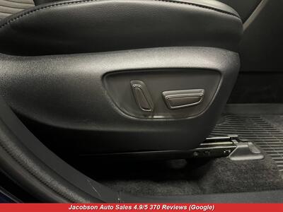 2022 Toyota Highlander XSE AWD   - Photo 42 - Oshkosh, WI 54901
