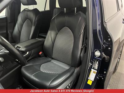 2022 Toyota Highlander XSE AWD   - Photo 30 - Oshkosh, WI 54901