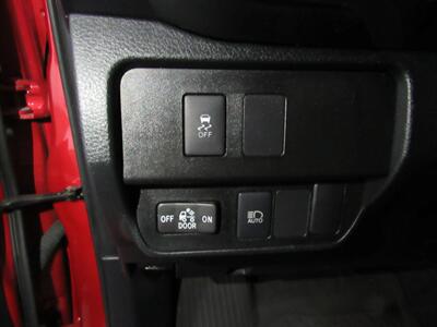 2021 Toyota Tacoma SR5 V6 Double Cab 4x4 LB   - Photo 6 - Oshkosh, WI 54901