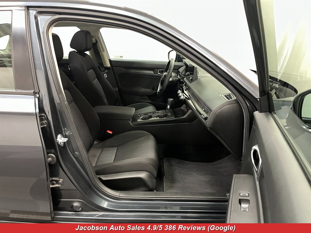 2025 Honda Civic LX - Photo 46 - Oshkosh, WI 54901