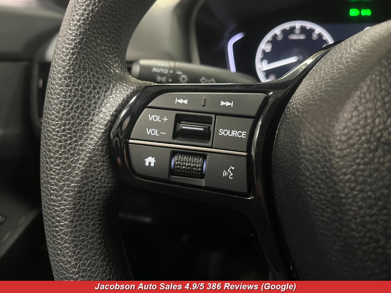 2025 Honda Civic LX - Photo 11 - Oshkosh, WI 54901