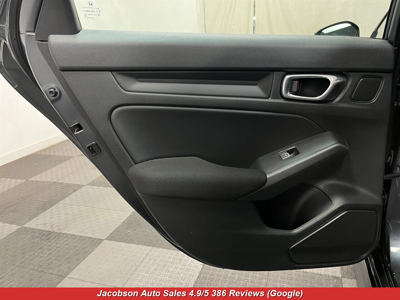 2025 Honda Civic LX - Photo 29 - Oshkosh, WI 54901