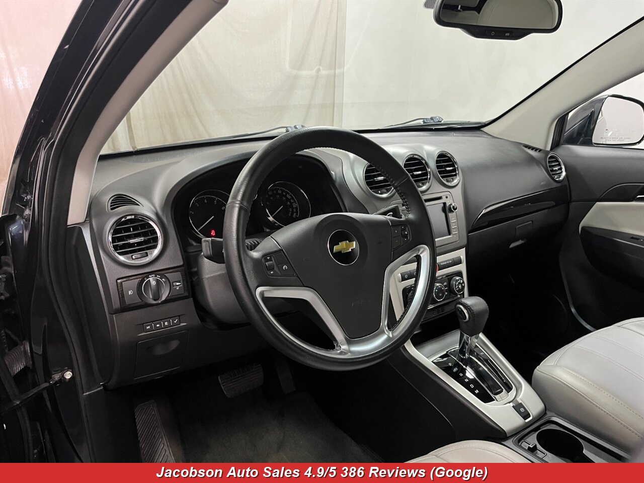 2014 Chevrolet Captiva Sport LTZ - Photo 22 - Oshkosh, WI 54901