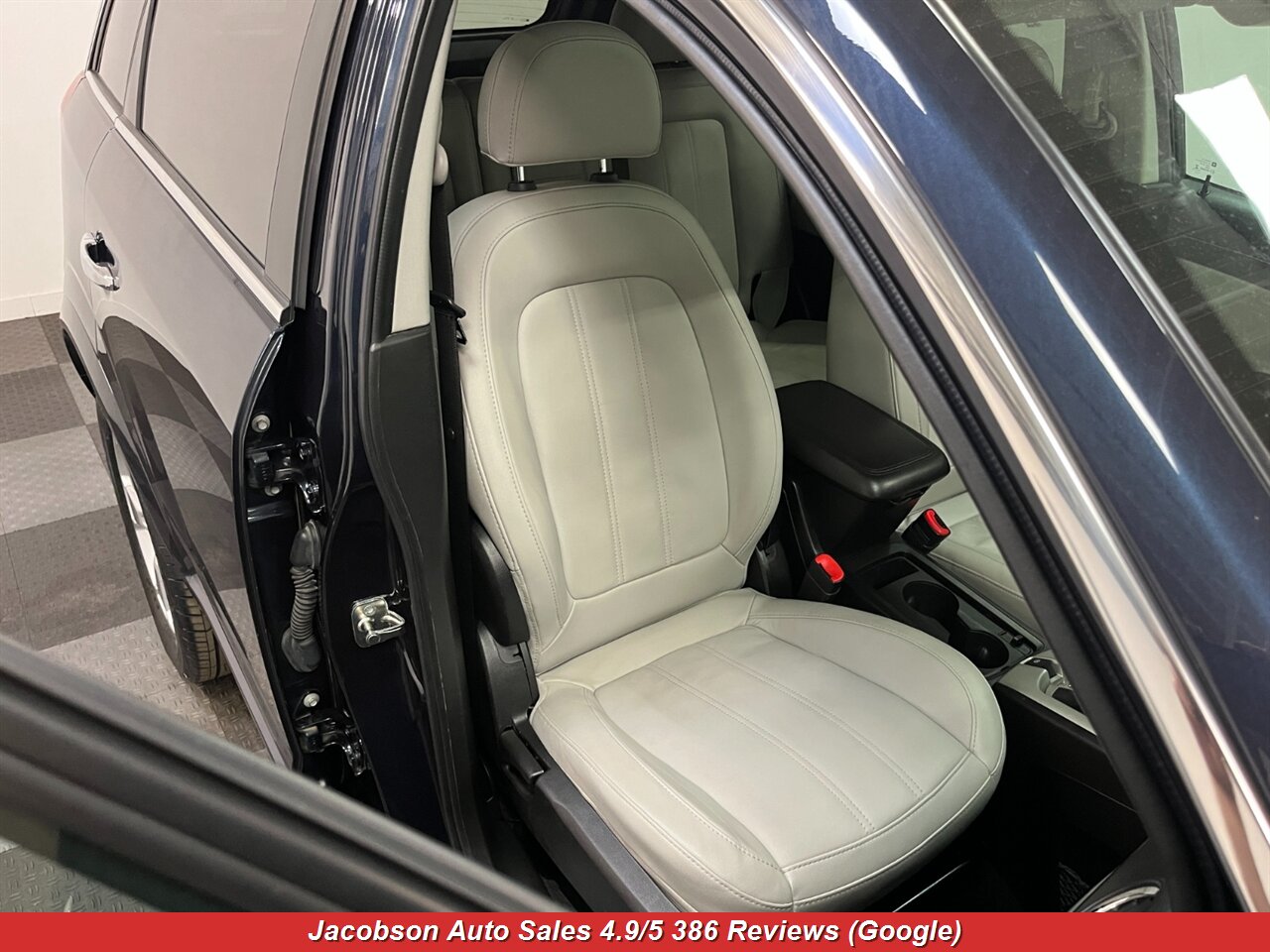 2014 Chevrolet Captiva Sport LTZ - Photo 43 - Oshkosh, WI 54901