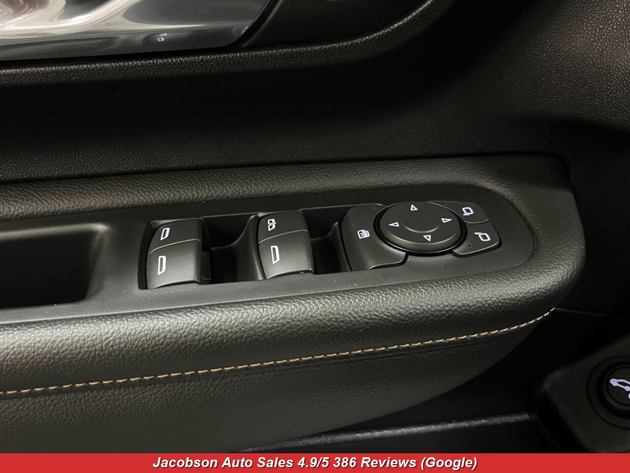 2023 GMC Terrain AT4 AWD - Photo 31 - Oshkosh, WI 54901