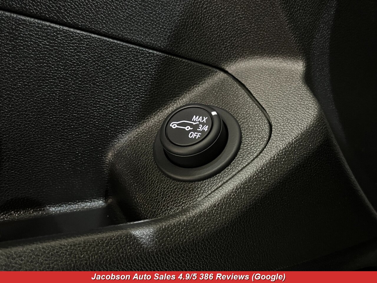 2023 GMC Terrain AT4 AWD - Photo 32 - Oshkosh, WI 54901